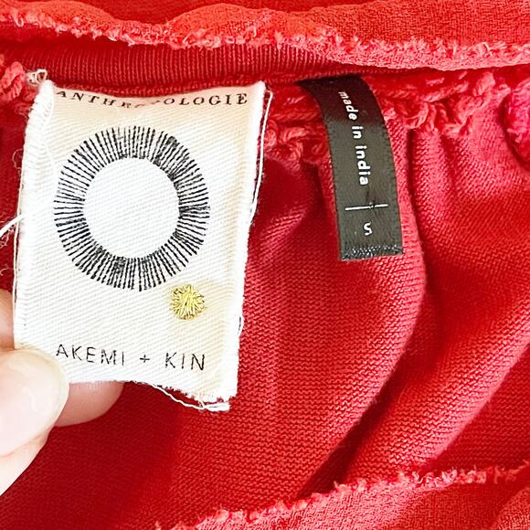 ANTHROPOLOGIE Akemi & Kin Embroidered Sleeveless Top Red Small S - Picture 7 of 8